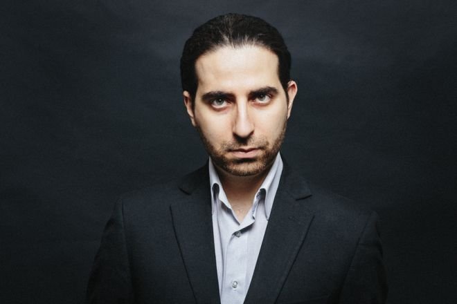 ada9a09acea936d776a6f55c82778c43_XL