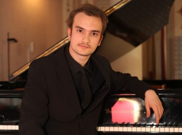 ruggiero-fiorella-pianoforte